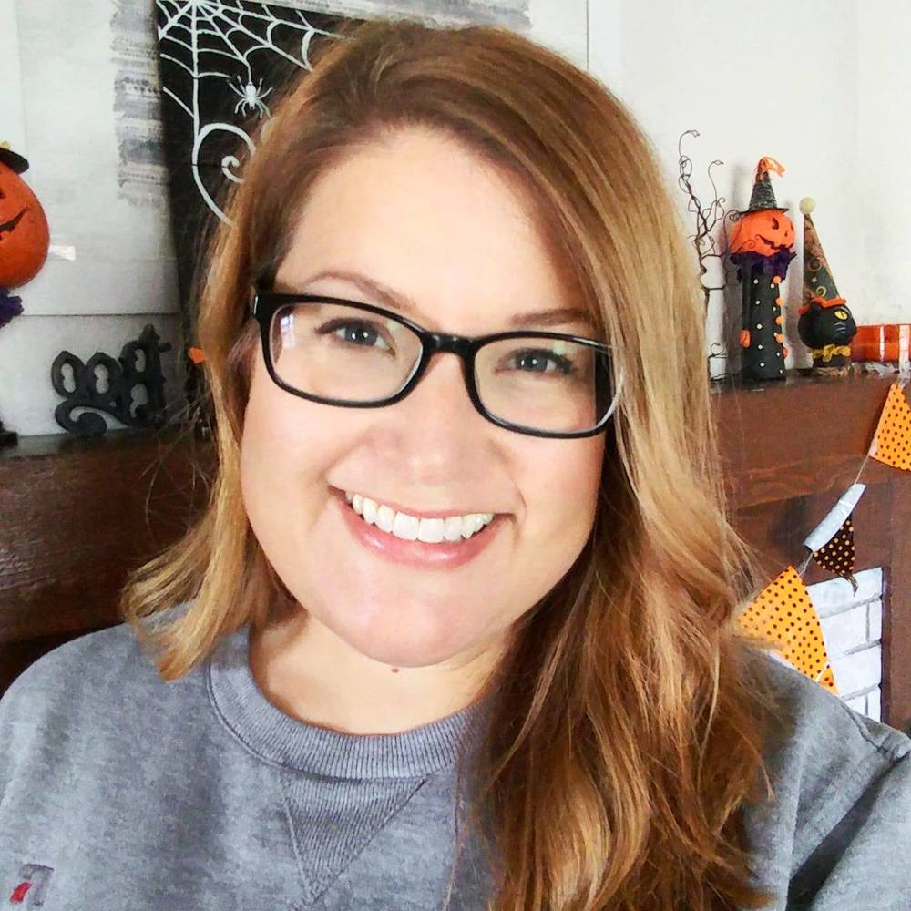 Meet your Posher, Julie